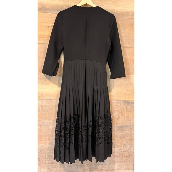 Oscar de la Renta Pleated Chiffon & Guipure Inset black Dress Size 2 - Picture 9 of 14